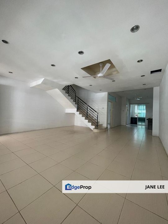 2.5 STOREY - IPOH GARDEN EAST - GOOD CONDITION - FOR SALE, Perak, Kinta