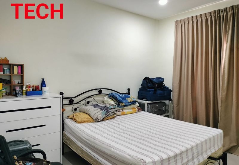 Manhattan Condominium