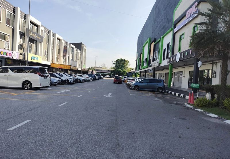 Manhattan Condominium