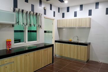  Batu Gajah - 2 Storey Cluster Semi- D- For Sale 