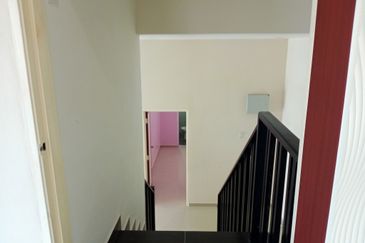  Batu Gajah - 2 Storey Cluster Semi- D- For Sale 