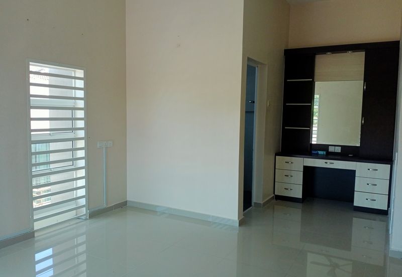  Batu Gajah - 2 Storey Cluster Semi- D- For Sale 