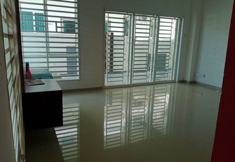  Batu Gajah - 2 Storey Cluster Semi- D- For Sale 