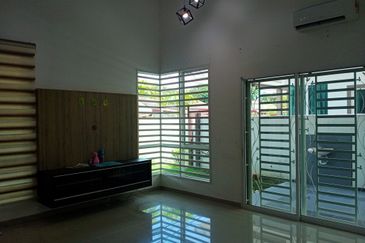  Batu Gajah - 2 Storey Cluster Semi- D- For Sale 