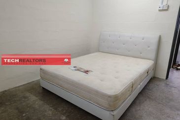 Double Storey House - Bercham For Rent