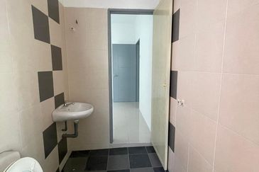 Taman Pengkalan Precinct 18