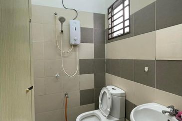 Taman Pengkalan Precinct 18