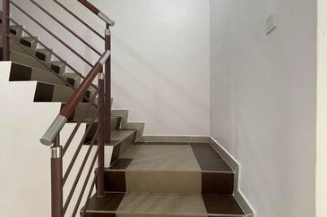 Taman Pengkalan Precinct 18