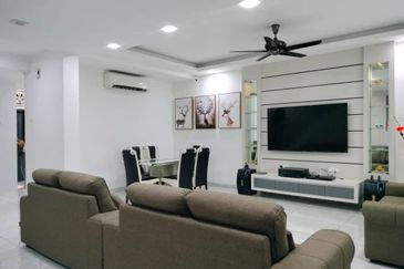 TAMAN ANJUNG BERCHAM UTARA