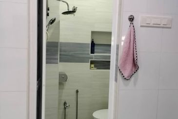 TAMAN ANJUNG BERCHAM UTARA