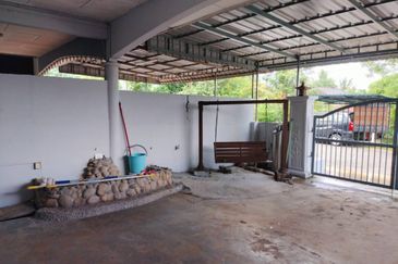 Taman Kledang Emas Double Storey For Sales