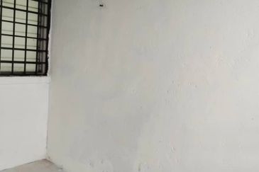 Taman Kledang Emas Double Storey For Sales