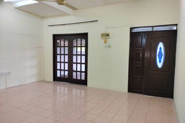 Taman Kledang Emas Double Storey For Sales