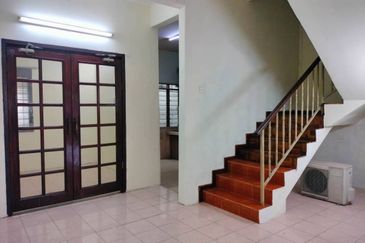 Taman Kledang Emas Double Storey For Sales