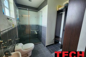 Luxurious 2-Storey Detached House for Sale💥 Nearby Ampang / Gunung Rapat 💥