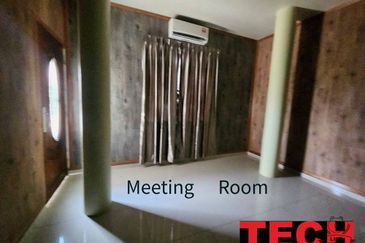 Luxurious 2-Storey Detached House for Sale💥 Nearby Ampang / Gunung Rapat 💥