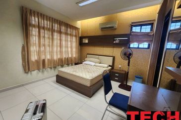 Luxurious 2-Storey Detached House for Sale💥 Nearby Ampang / Gunung Rapat 💥