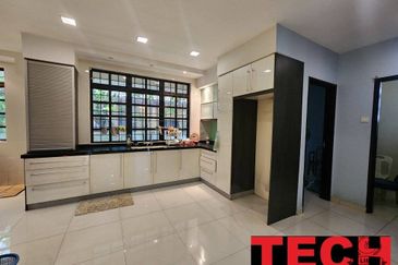 Luxurious 2-Storey Detached House for Sale💥 Nearby Ampang / Gunung Rapat 💥