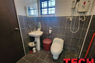 Luxurious 2-Storey Detached House for Sale💥 Nearby Ampang / Gunung Rapat 💥