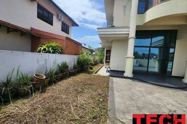 Luxurious 2-Storey Detached House for Sale💥 Nearby Ampang / Gunung Rapat 💥