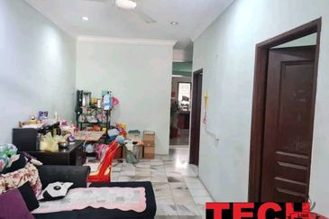 Single Storey at Taman Klebang Restu for Sale Rm253k (nego)