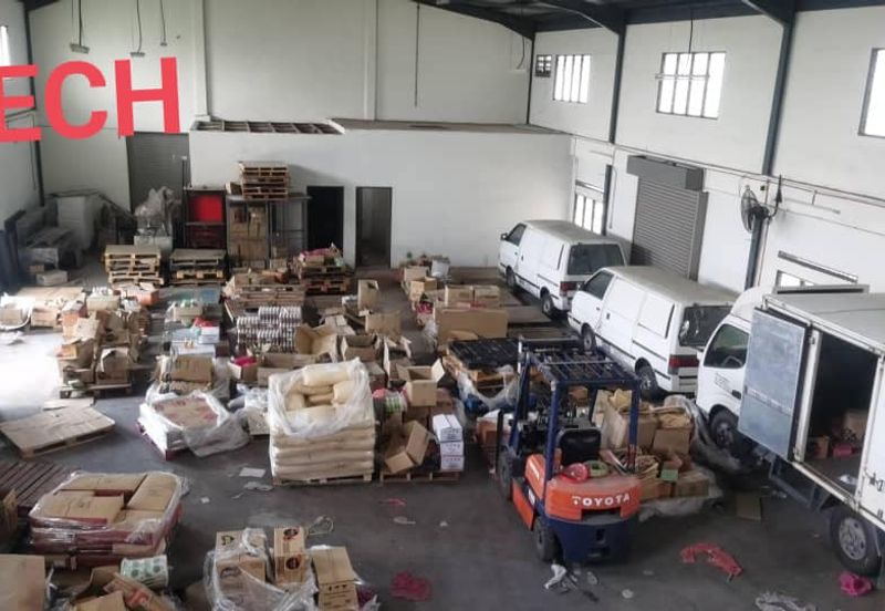 2 Storey Detached Factory or Warehouse For Rent