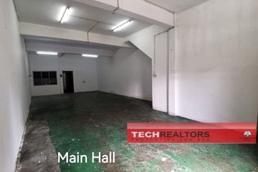 Double Storey Shoplot FOR SALE - Jalan Bendahara