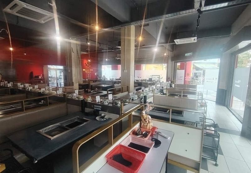 怡保街场旺区火锅店出頂