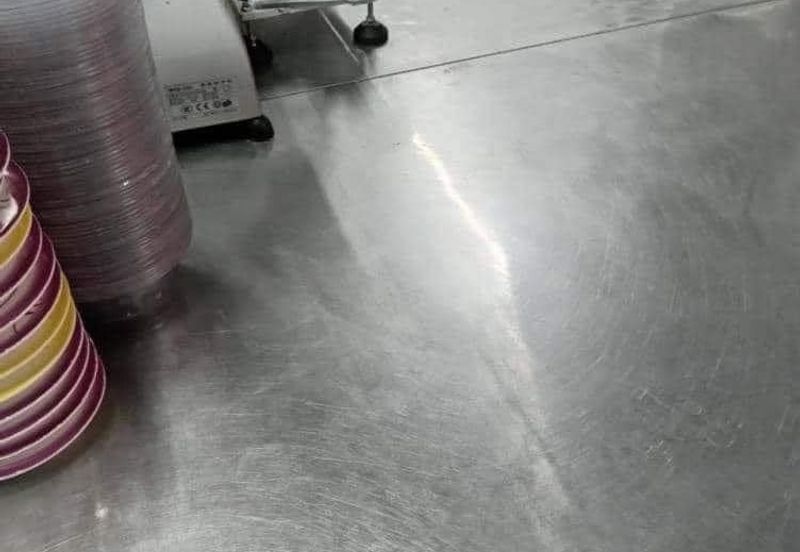 怡保街场旺区火锅店出頂