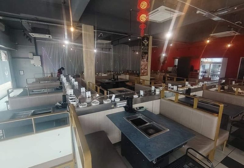 怡保街场旺区火锅店出頂