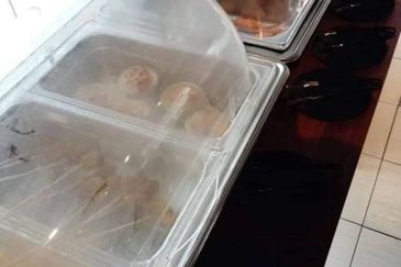 怡保街场旺区火锅店出頂