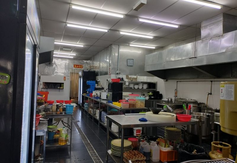 A beautifully landscaped bungalow café - business for sale