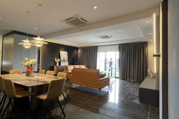 TAMAN PENGKALAN PUTRI (MANHATTAN AVENUE)