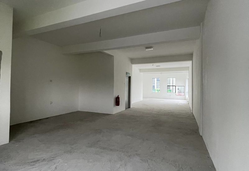 Jalan Pasir Puteh, Station 18