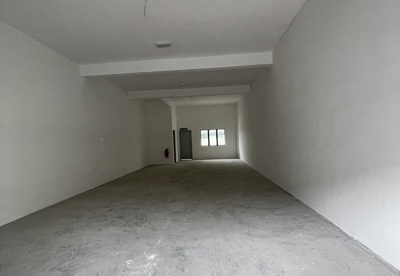 Jalan Pasir Puteh, Station 18