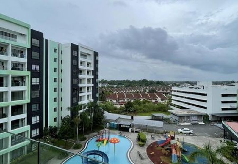 Manhattan Condominium