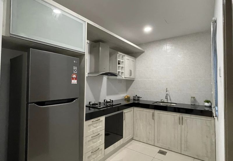 Manhattan Condominium