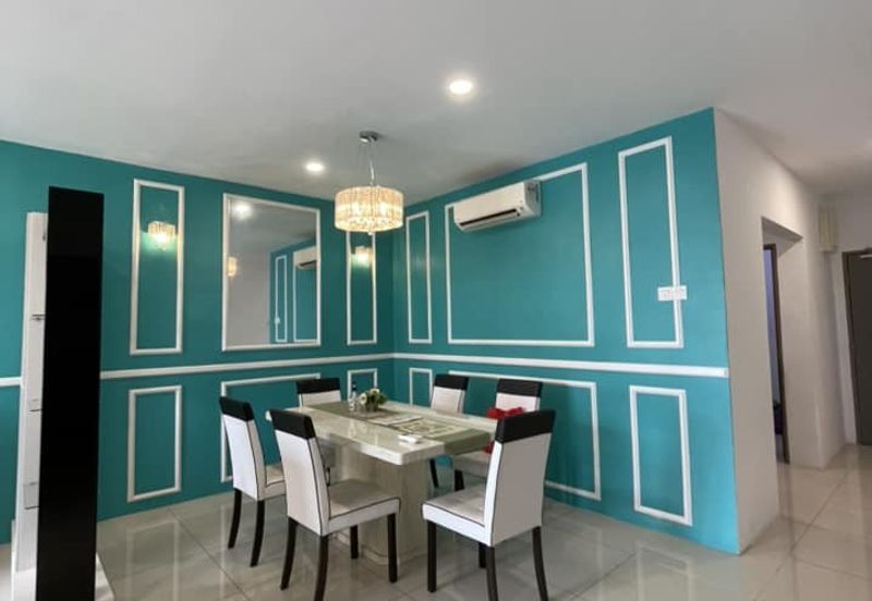 Manhattan Condominium