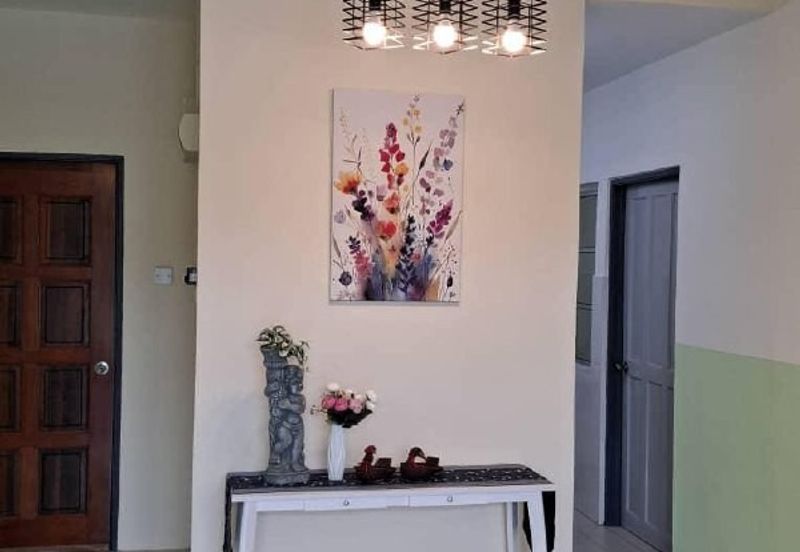 King's Height Apartment