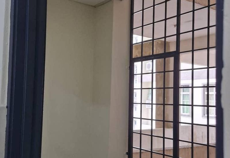 King's Height Apartment