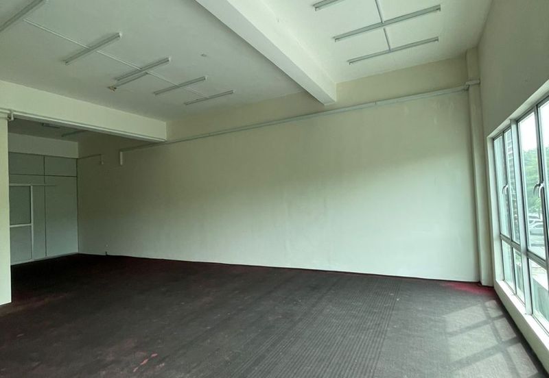 Jalan Pasir Puteh, Station 18