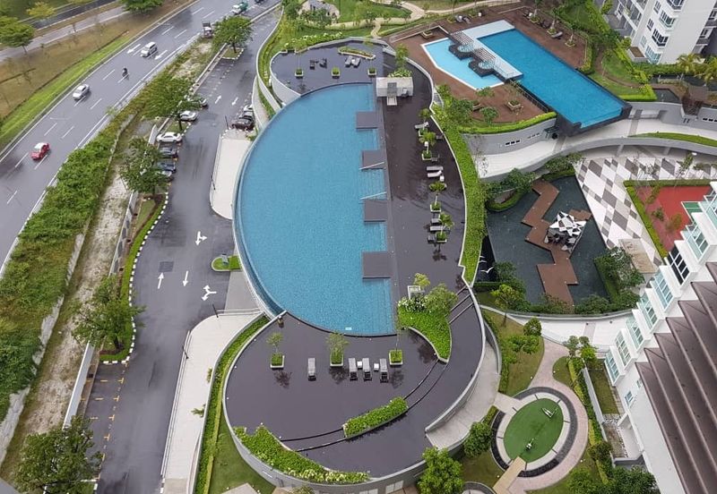 Tropicana Bay Residences