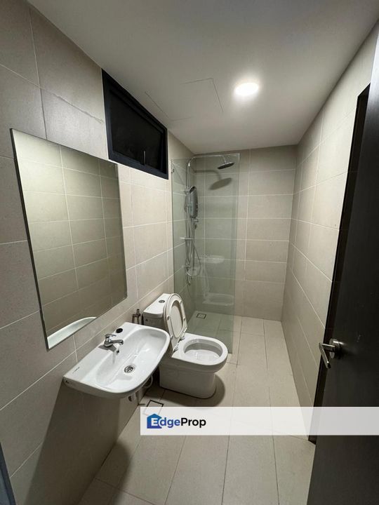 Anggun Residences Beside Design Village with Fully Furnished, Penang, Batu Kawan