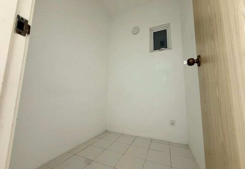 Arasia Perdana (The Clovers)