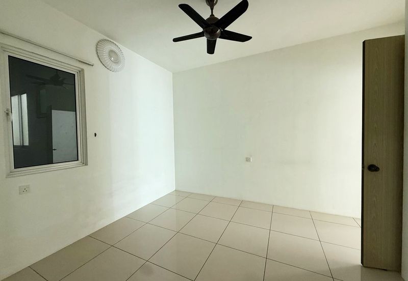 Arasia Perdana (The Clovers)