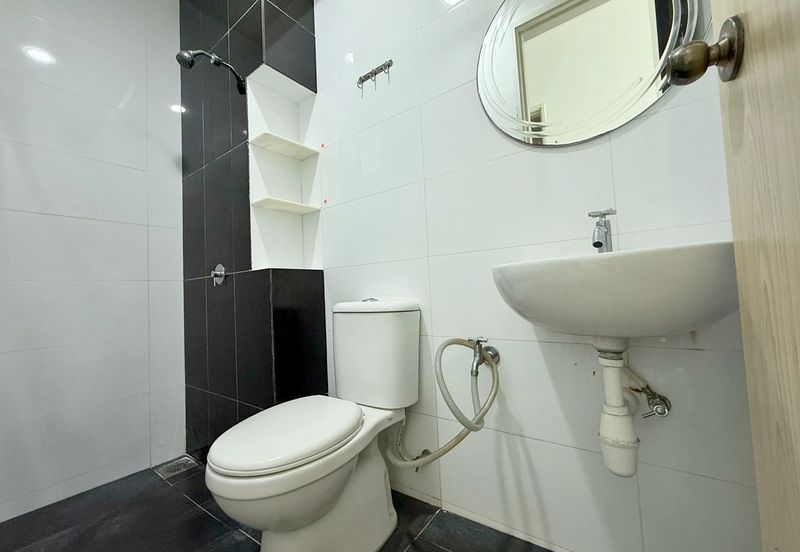 Arasia Perdana (The Clovers)