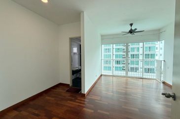 Arasia Perdana (The Clovers)