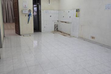 Taman Mas, Pantai Jerjak