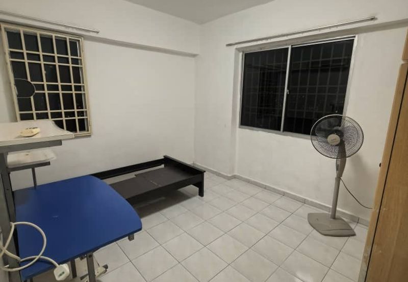 Taman Pekaka Apartment