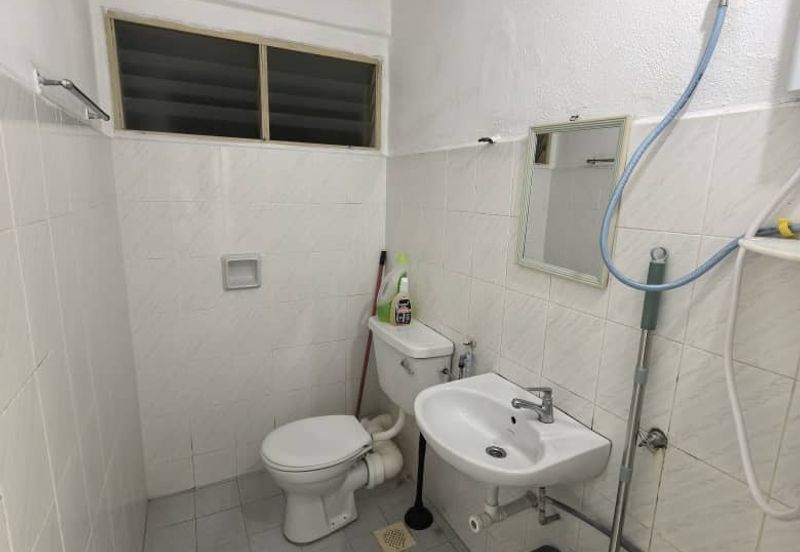 Taman Pekaka Apartment